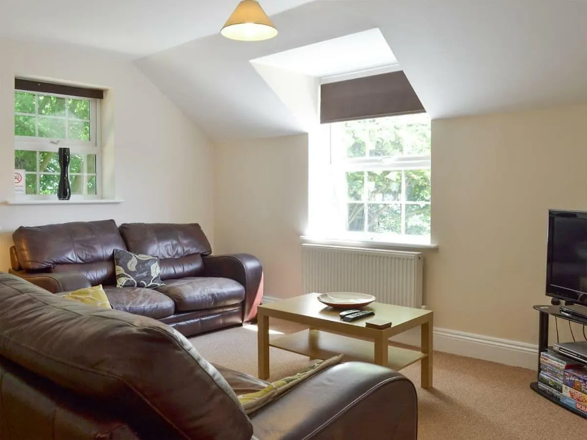 Nafferton Wold Croft Apt 빌라 펜션